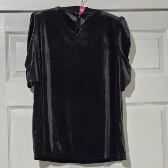 Loft Velvet Black Top Ruched - Only worn once! - Picture 3 of 3